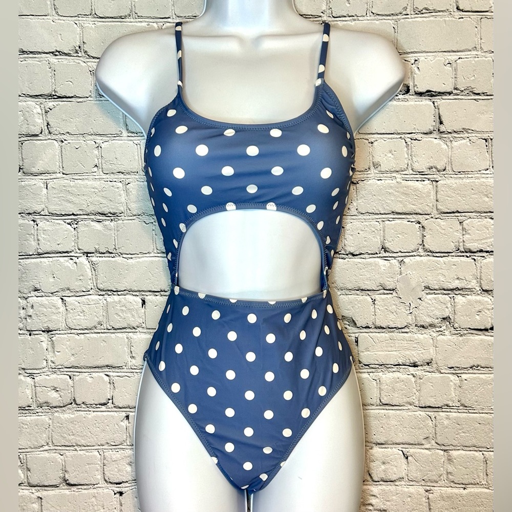 NWOT Size Small Womens Polka Dot One Piece Swimsuit
